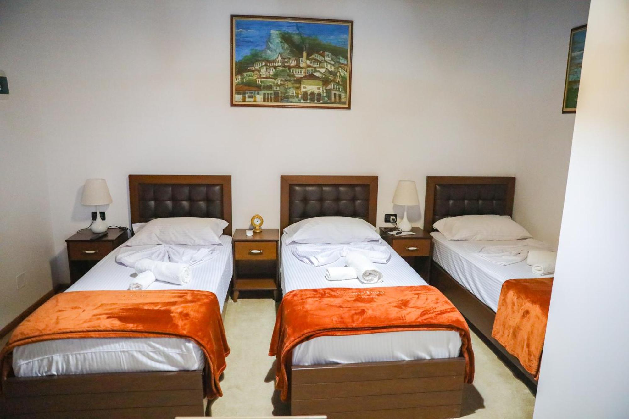 Villa Palma Center Berat Luaran gambar