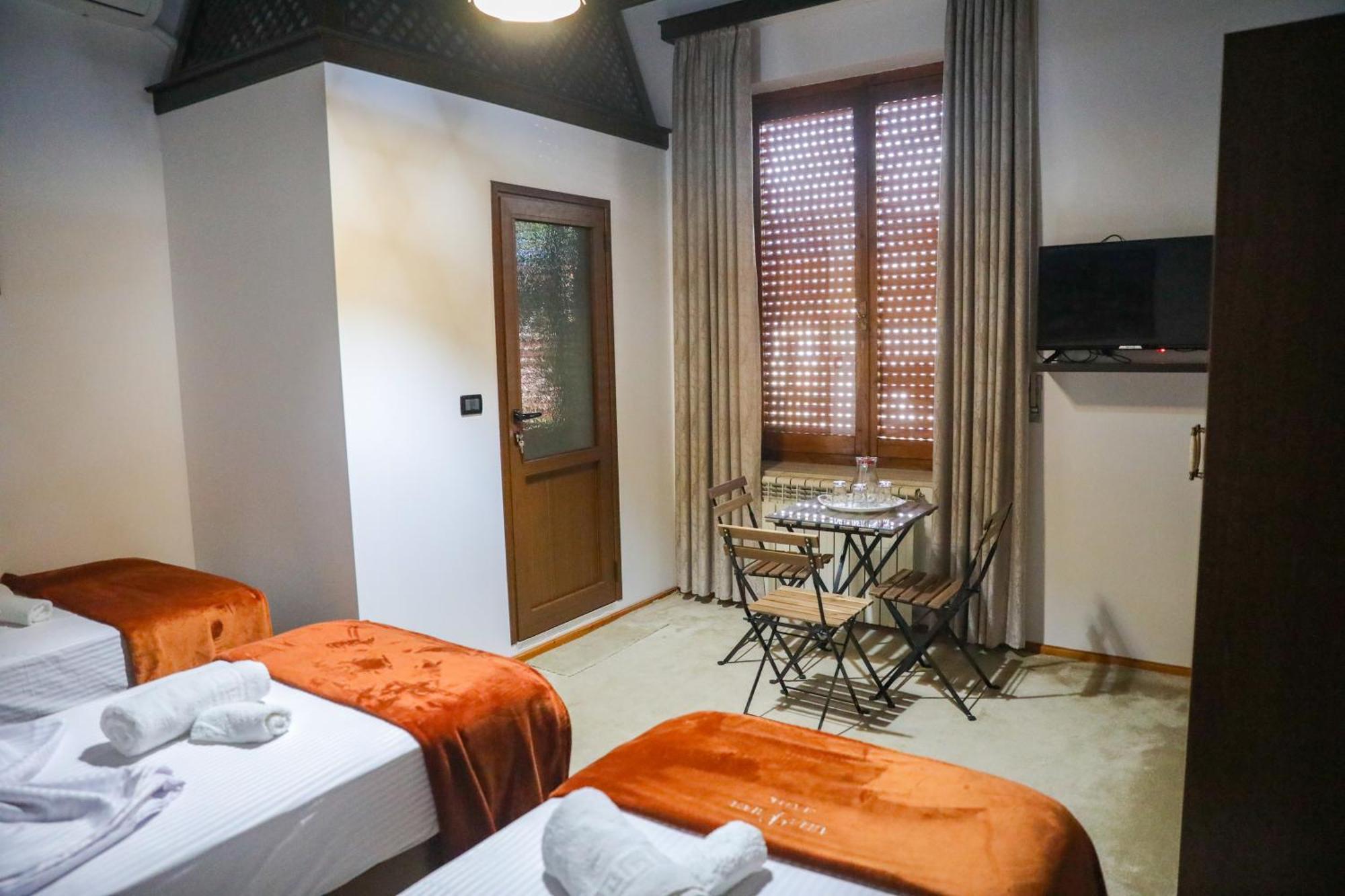 Villa Palma Center Berat Luaran gambar